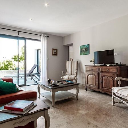 La Verdiere - Contemporary House With Garden And Private Pool L'Isle-sur-la-Sorgue Exterior photo